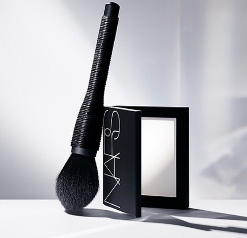 NARS Light Reflecting Setting Pressed Powder - Poudre Matifiante