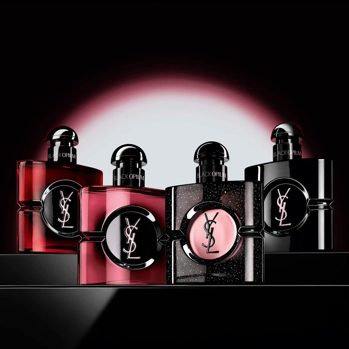 YVES SAINT LAURENT Black Opium Over Red - Eau de Parfum café floral fruité pour femme.90ml